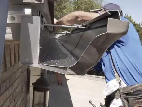 gutter services Seelyville